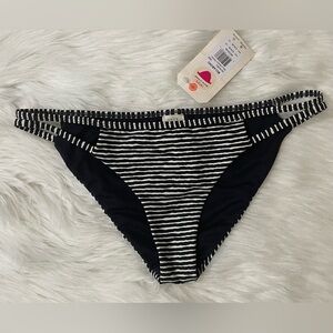 NWT. Billabong Striped Bikini Bottoms. Size M. Black and White.
